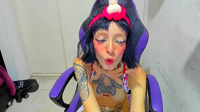 barbara anal squirt  online show from 01/28/25, 05:54