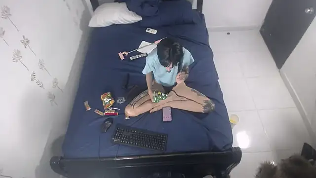 Snapshot of barbara_anal_squirt_ chatting on 11/12/25, 06:41 barbara anal squirt online show from 11/12/25, 06:41