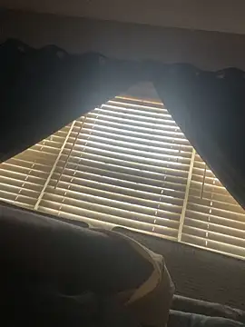 Snapshot of chaos1984 chatting on 03/10/25, 01:54 chaos1984 online show from 03/10/25, 01:54