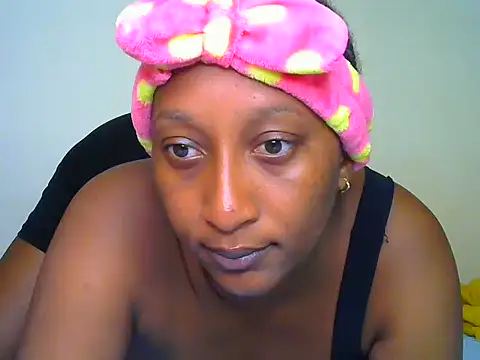 CarlaBeckky online show from 12/03/24, 03:33