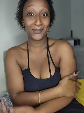 CarlaBeckky online show from 07/18/26, 03:16