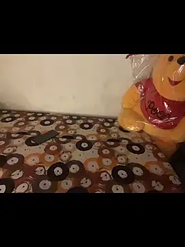 shuhana  online show from 09/25/25, 02:37