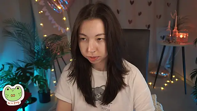 Sarah Son online show from 02/16/25, 05:26