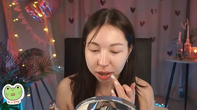 Sarah Son online show from 02/17/25, 05:36