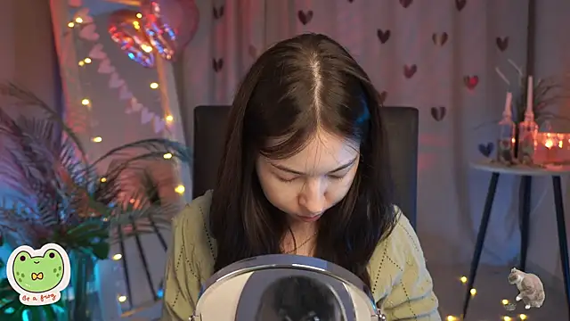 Sarah Son online show from 02/18/25, 05:31