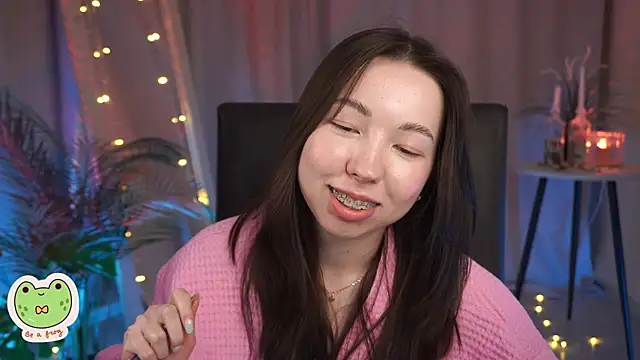 Sarah Son online show from 02/21/25, 11:55