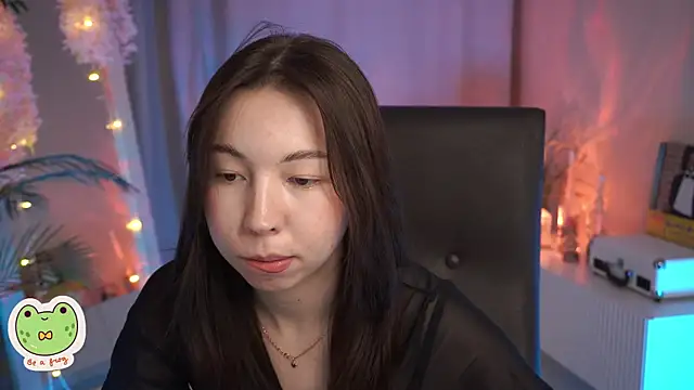 Sarah Son online show from 02/25/25, 12:13