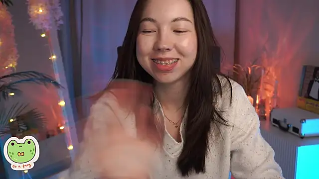 Sarah Son online show from 02/26/25, 08:37