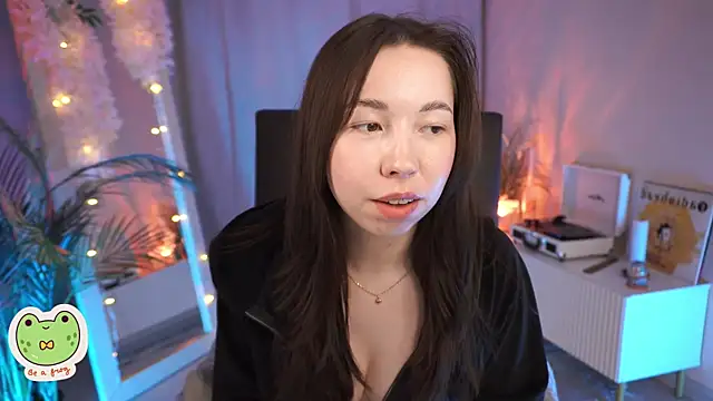 Sarah Son online show from 02/28/25, 08:53