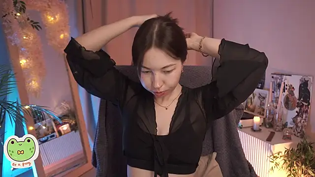 Sarah Son online show from 03/14/25, 05:38