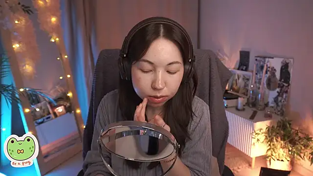 Sarah Son online show from 03/14/25, 08:42