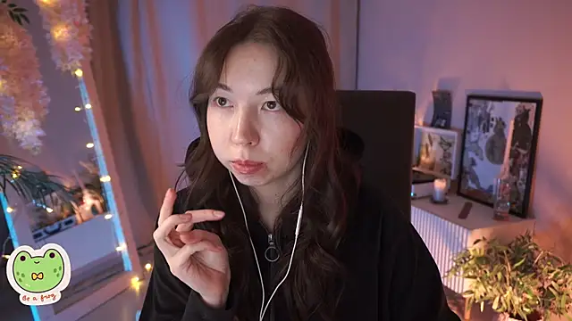 Sarah Son online show from 03/17/25, 11:53
