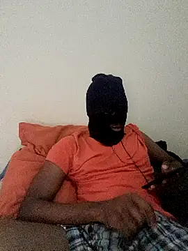Gifttheskimaskboy online show from 12/04/24, 04:43