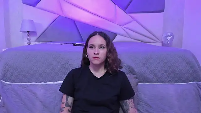 AnnyThompson  online show from 12/01/24, 11:47