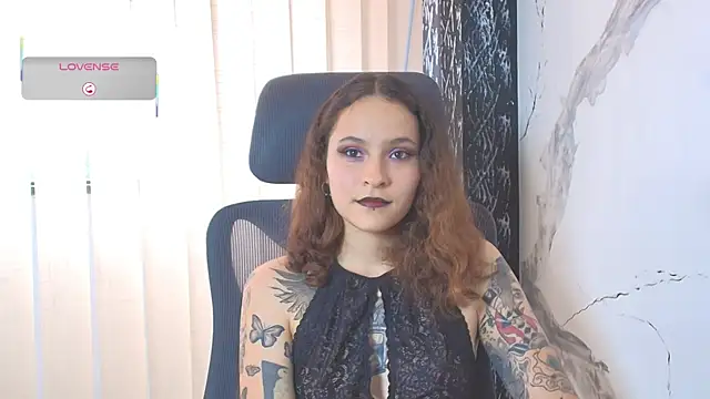 AnnyThompson  online show from 03/20/25, 09:13