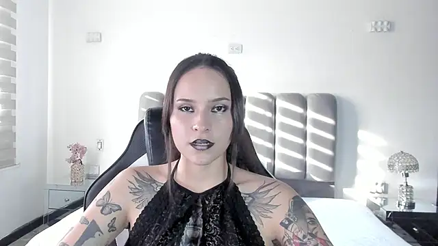 Snapshot of AnnyThompson_ chatting on 03/09/26, 10:03 AnnyThompson online show from 03/09/26, 10:03