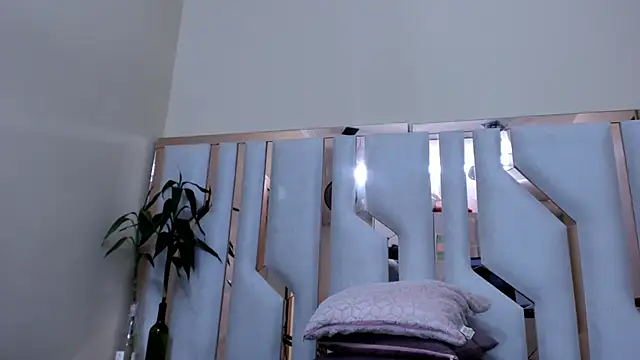 TifanyChill online show from 01/09/25, 02:54