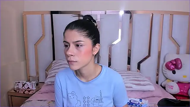 TifanyChill online show from 11/04/25, 07:46