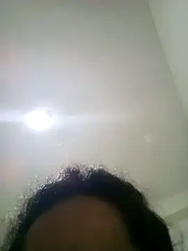 Snapshot of altinya chatting on 02/27/25, 11:59 altinya online show from 02/27/25, 11:59