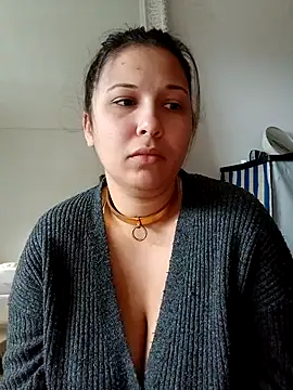 minette-sexy online show from 12/24/24, 10:11