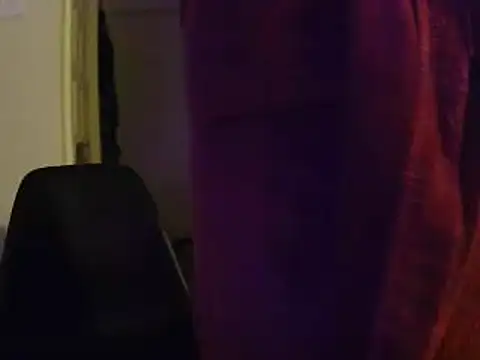 L0cKyseven77 online show from 02/01/25, 12:18