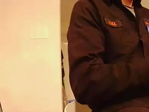 L0cKyseven77 online show from 02/07/25, 02:19