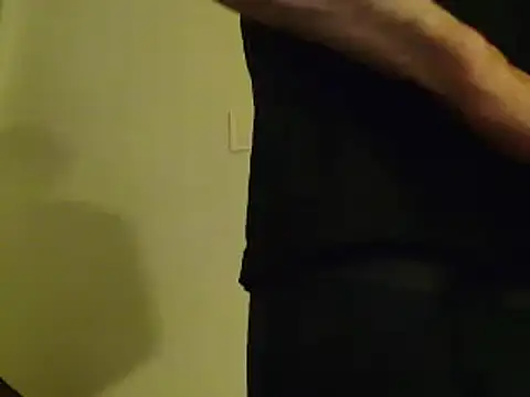 L0cKyseven77 online show from 02/11/25, 12:49