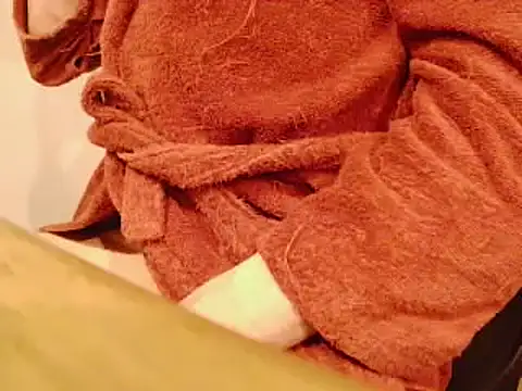 L0cKyseven77 online show from 02/16/25, 04:53