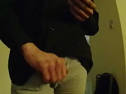 L0cKyseven77 online show from 02/18/25, 10:58