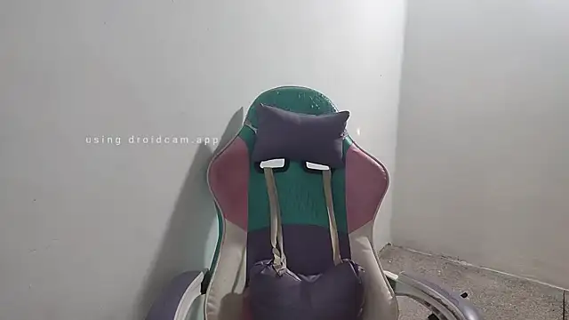 Snapshot of WandaDoll chatting on 10/08/25, 11:41 WandaDoll online show from 10/08/25, 11:41