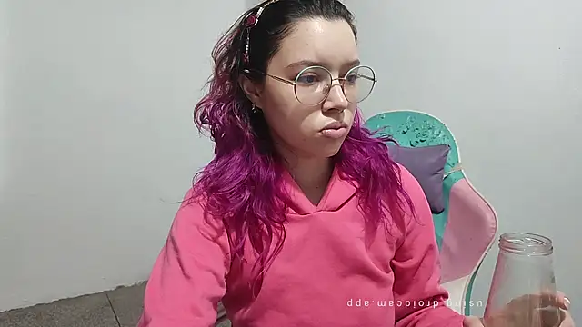 WandaDoll online show from 12/15/25, 12:09