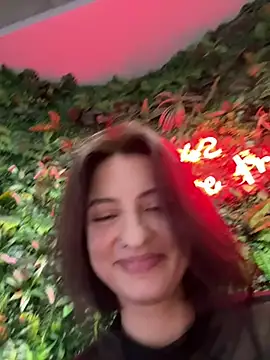 Snapshot of BabeRainbow chatting on 01/06/25, 12:24 BabeRainbow online show from 01/06/25, 12:24