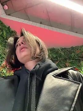 Snapshot of BabeRainbow chatting on 02/11/25, 09:09 BabeRainbow online show from 02/11/25, 09:09