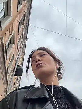 Snapshot of BabeRainbow chatting on 09/18/25, 10:06 BabeRainbow online show from 09/18/25, 10:06