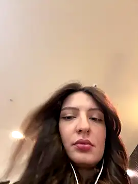 Snapshot of BabeRainbow chatting on 09/21/25, 10:06 BabeRainbow online show from 09/21/25, 10:06