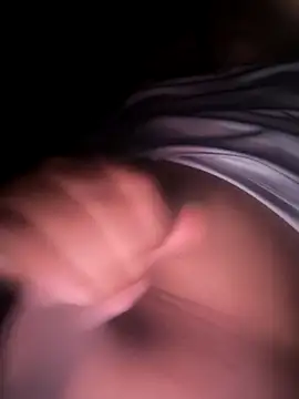 Snapshot of EZEL-59 chatting on 09/17/25, 09:44 EZEL-59 online show from 09/17/25, 09:44