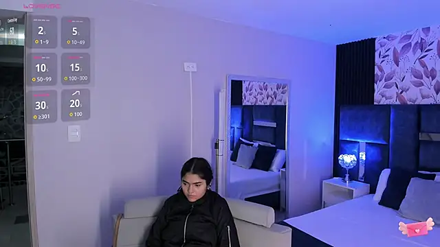 GiselOrtiz online show from 11/10/25, 10:25