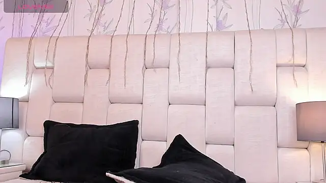 ZendayaGrey online show from 12/13/24, 05:27