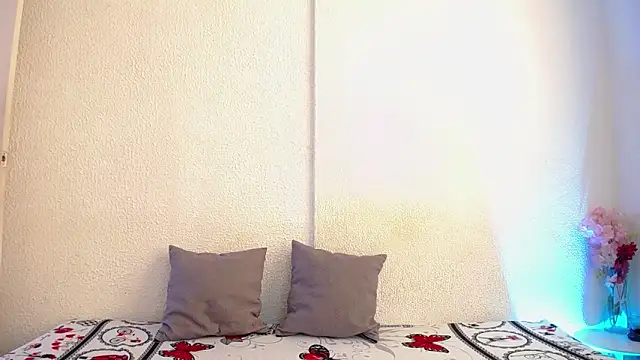  joanne and oliver  online show from 09/12/25, 04:51