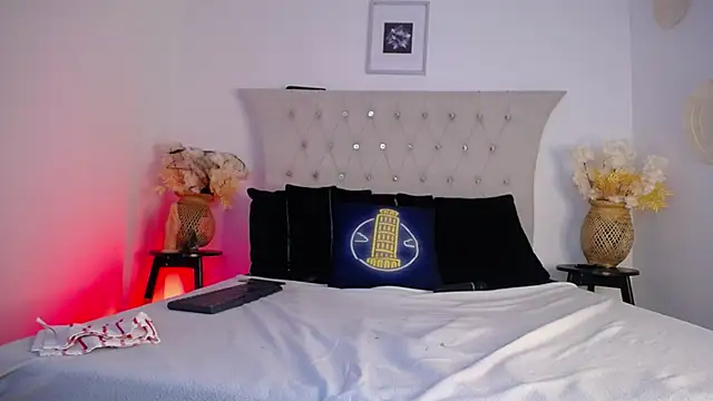 AnnadirtyXo online show from 12/21/24, 10:50