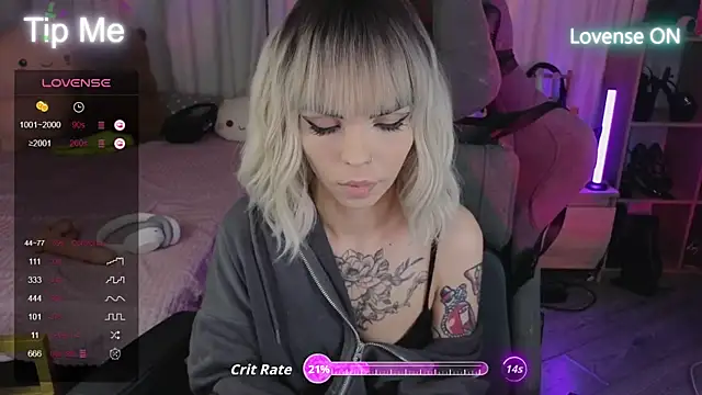 Kerry Kirk online show from 10/02/25, 10:28