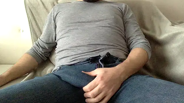 Snapshot of Secret_TR chatting on 12/27/24, 10:34 Secret TR online show from 12/27/24, 10:34