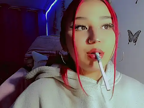 madisonx17 online show from 11/06/25, 12:22