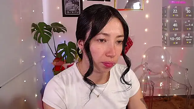 lilyy evanss online show from 12/06/24, 09:57