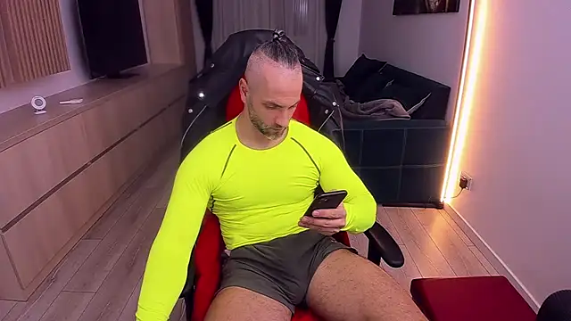 MarisMuscle online show from 02/15/25, 07:17