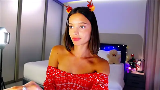 wow Mia online show from 12/26/24, 04:53