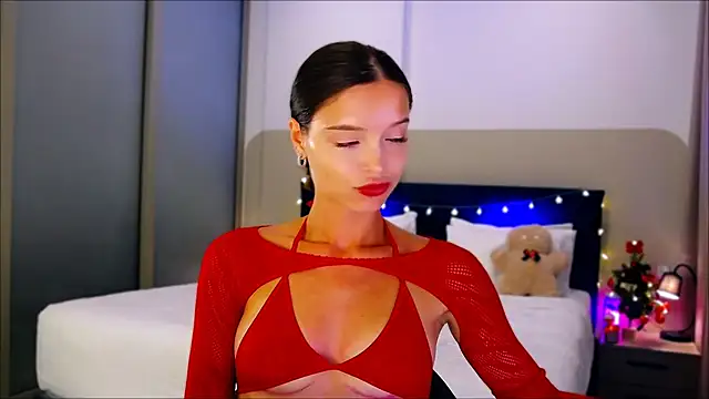 wow Mia online show from 12/30/24, 11:15