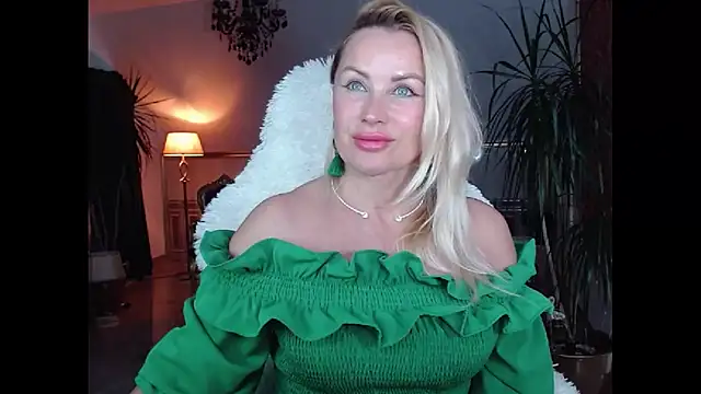 eyesangel22 online show from 12/04/24, 11:41
