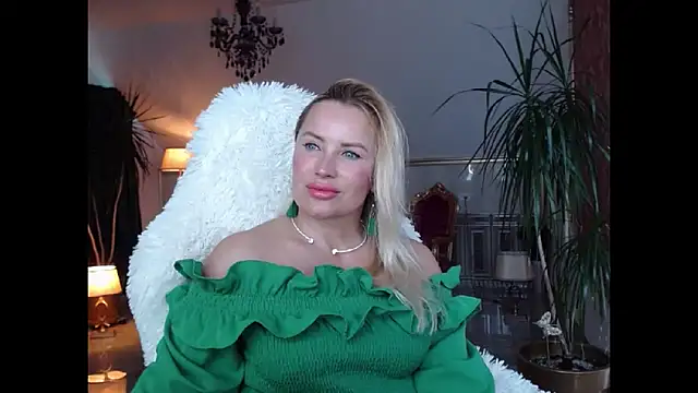 eyesangel22 online show from 12/07/24, 10:23