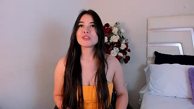 CamilaSofiia online show from 01/14/25, 07:32
